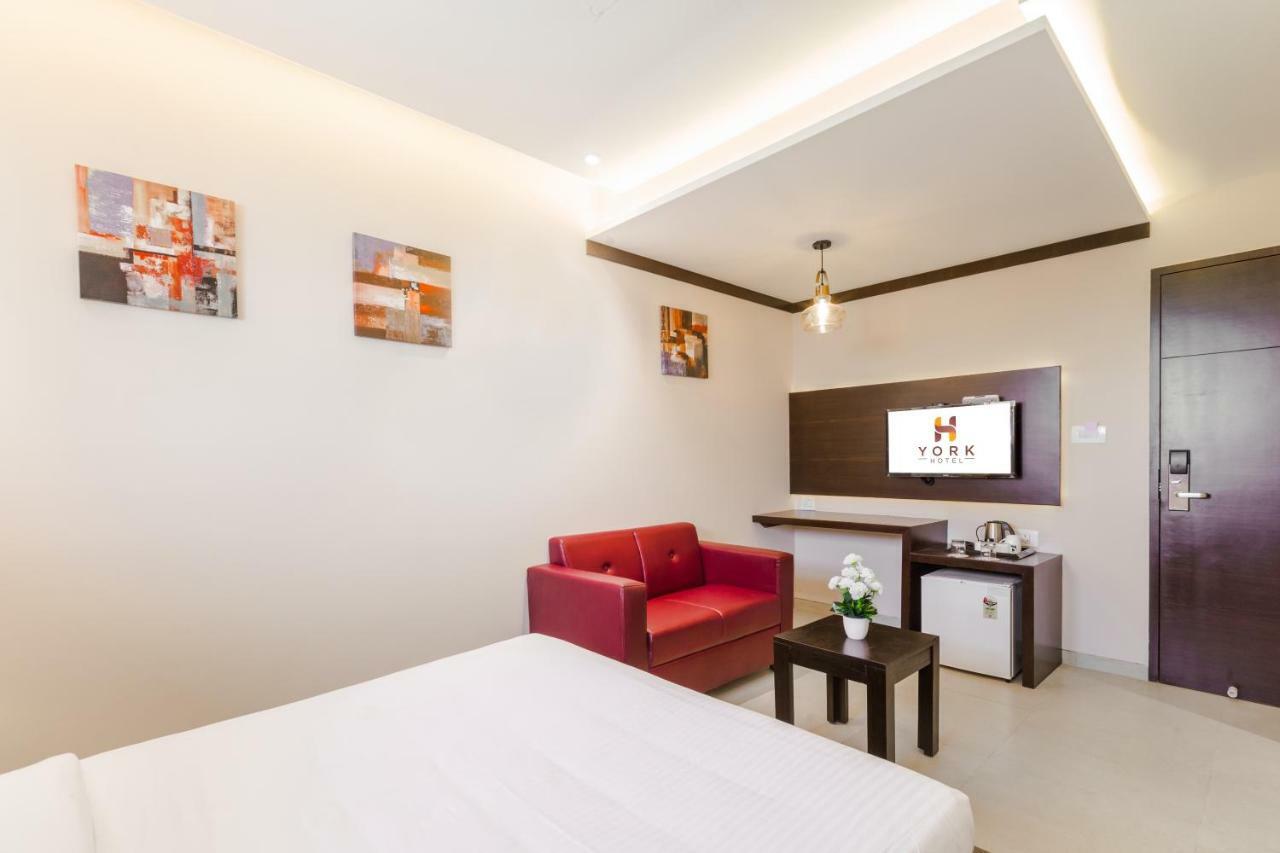 Kochi York Hotel מראה חיצוני תמונה